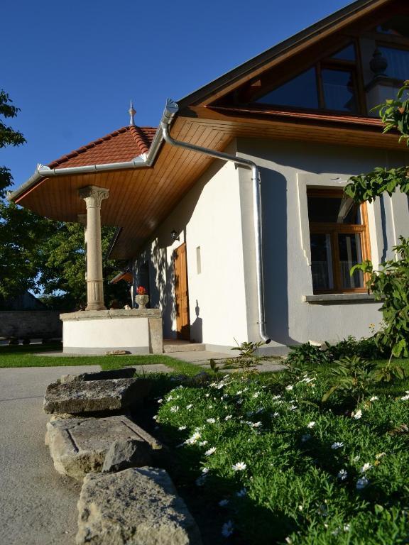Turjan Vendeghaz Hotel Erdőbénye Екстериор снимка